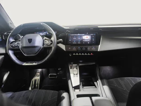 Peugeot 408 1.6 Hybrid GT e-EAT8 10
