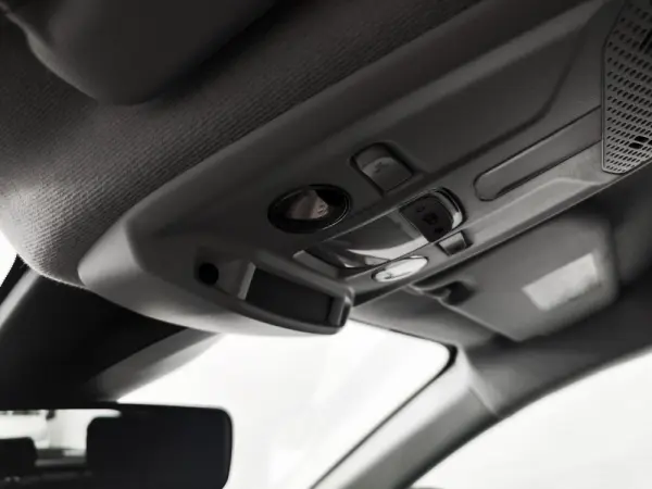 Peugeot 208 1.2 PureTech Active 23