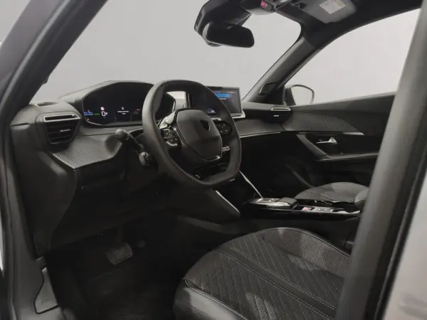 Peugeot e-2008 54 kWh Allure 5
