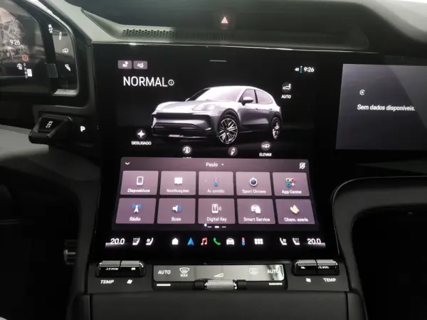 Porsche Cayenne Electric 25