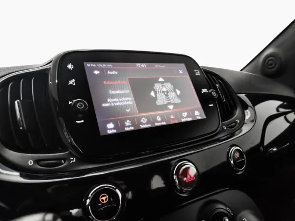 Fiat 500 1.0 Hybrid 21