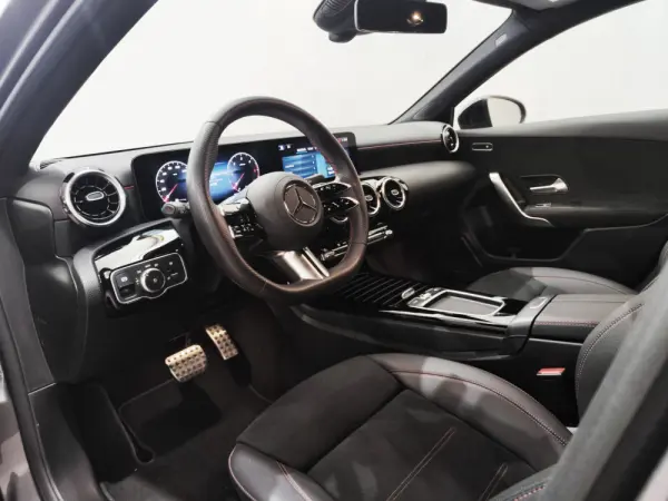 Mercedes-Benz A 180 d 10