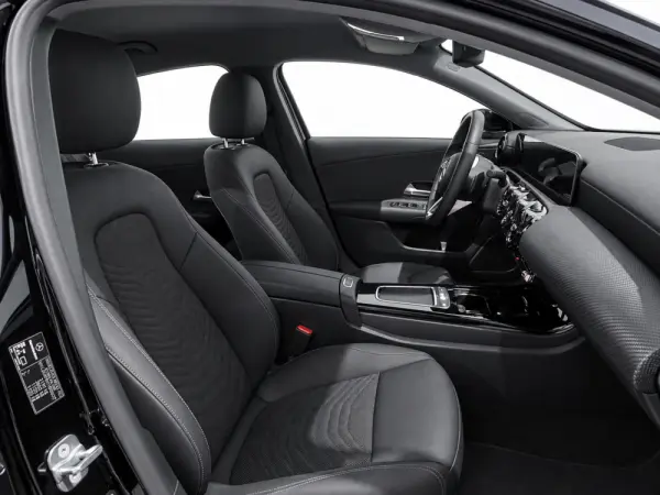 Mercedes-Benz A 250 Limousine e 4