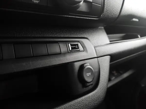 Opel Vivaro 1.5 CDTi L3H1 Essentia Inc 17