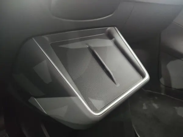 Tesla Model Y Tração Traseira 15