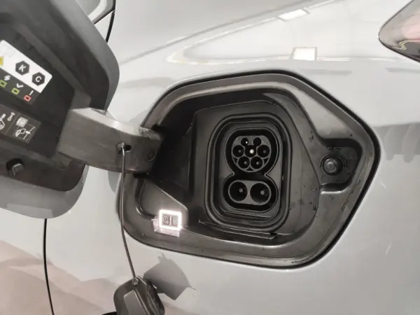 Opel Corsa-e 50 kWh 26