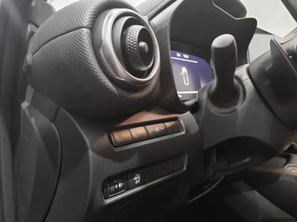 Nissan Juke 1.0 DIG-T N-Connecta DCT 9