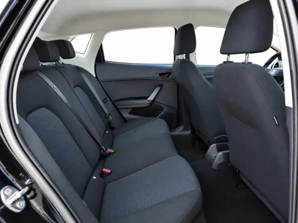 Volkswagen Taigo 1.0 TSI Urban DSG 4