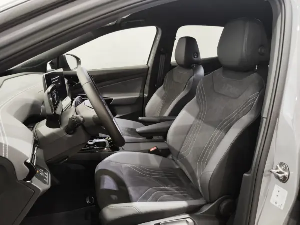 Volkswagen ID.4 77 kWh Pro 7