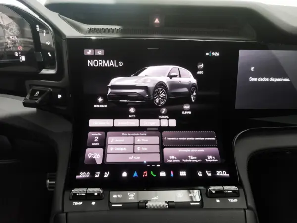 Porsche Cayenne Electric 22