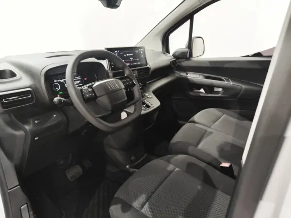 Fiat e-Dobló 50 kWh 6