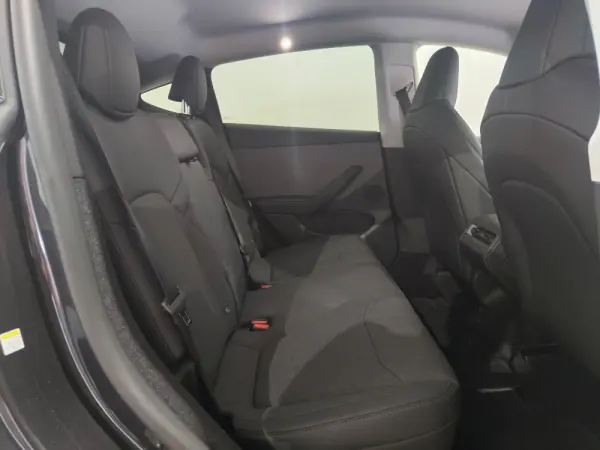 Tesla Model Y Tração Traseira 29