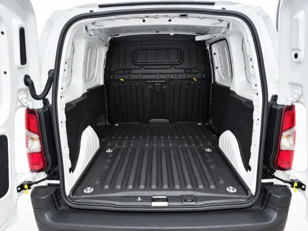 Peugeot Partner Outro 3