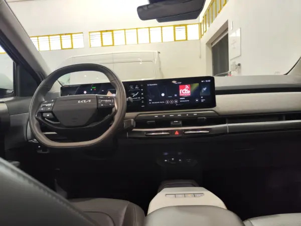 Kia EV3 81.4 kWh Tech 10