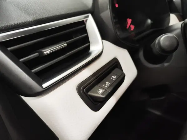 Renault Clio 1.0 TCe Limited 9