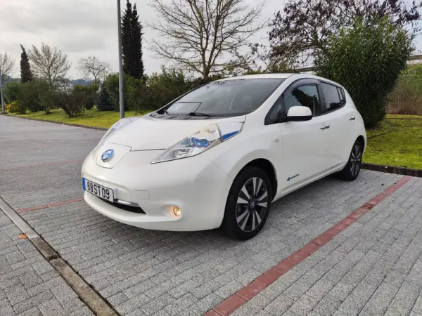 Nissan Leaf Acenta 30 kWh 4
