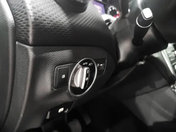 Mercedes-Benz A 180 d 9