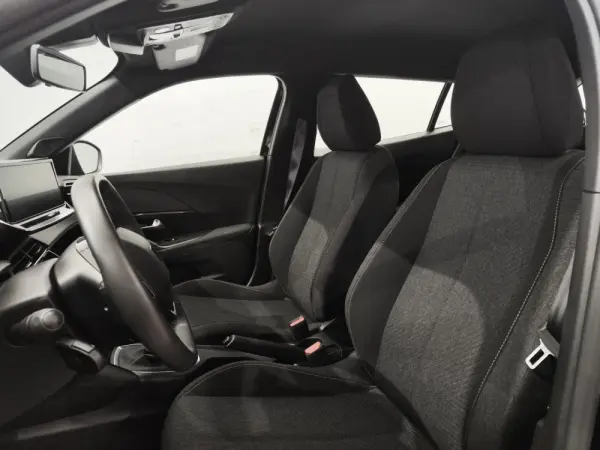 Peugeot 2008 1.2 PureTech Style 11