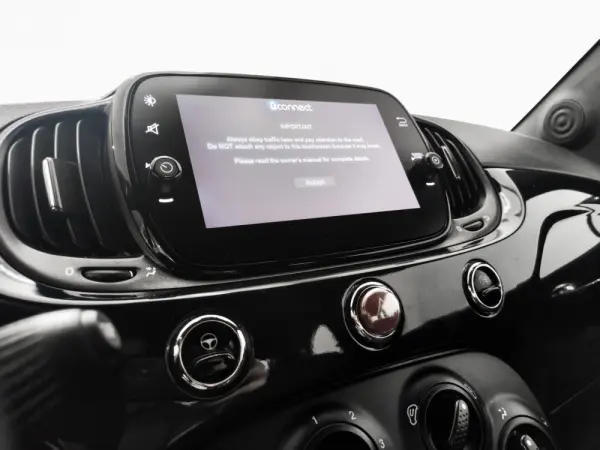Fiat 500 1.0 Hybrid 17