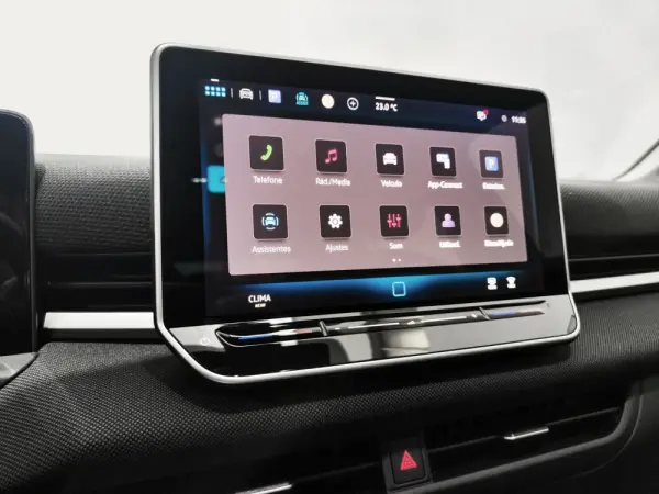 Volkswagen T-Roc 1.5 eTSI Trend DSG 18