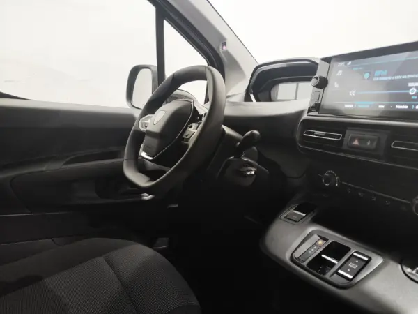 Peugeot e-Partner XL Eletrico 136cv - Bateria 50kwh 27