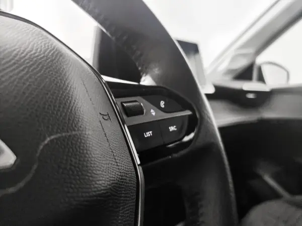 Peugeot 208 1.2 PureTech Active 12
