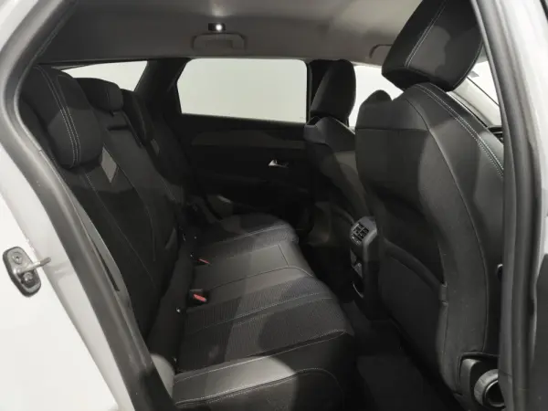 Peugeot 308 SW 1.2 PureTech Allure EAT8 7