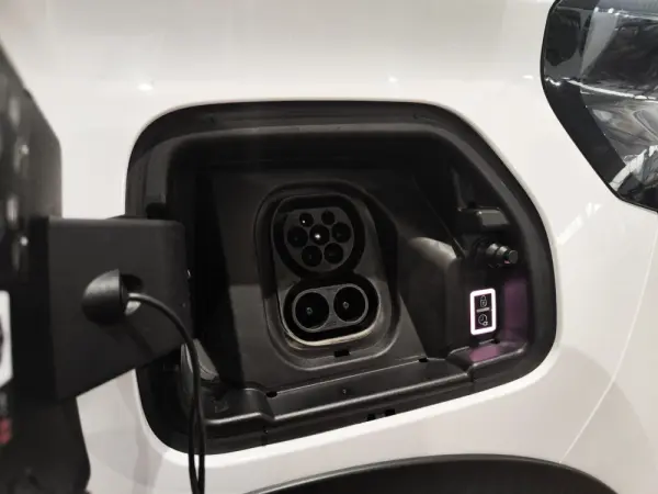Citroen e-C3 44 kWh Autonomia Conforto Max 5