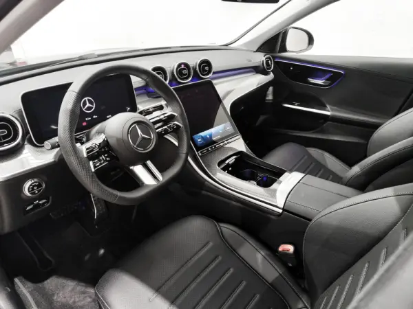 Mercedes-Benz C 300 e AMG Line 8