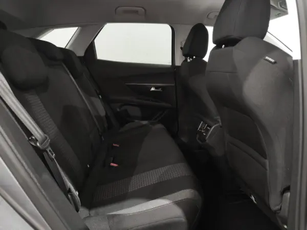 Peugeot 3008 1.5 BlueHDi Active 23