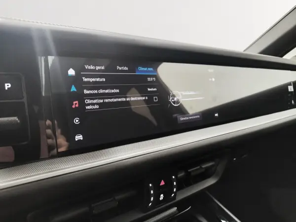 Porsche Cayenne Coupé E-Hybrid 29
