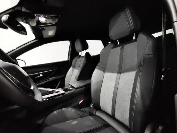 Peugeot 3008 1.6 Hybrid Allure e-EAT8 19