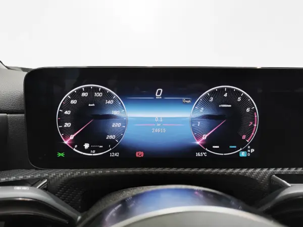 Mercedes-Benz A 200 Standard 17