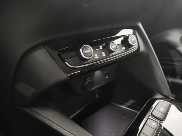 Opel Corsa-e 50 kWh 14