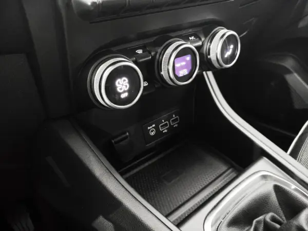 Renault Captur 1.0 TCe Techno 14