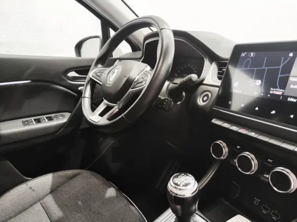 Renault Captur 1.0 TCe Techno 5