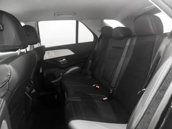 Mercedes-Benz GLE 350 de 4Matic 8
