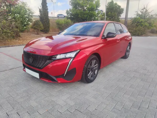 Peugeot 308 SW 1.2 PureTech Allure 2