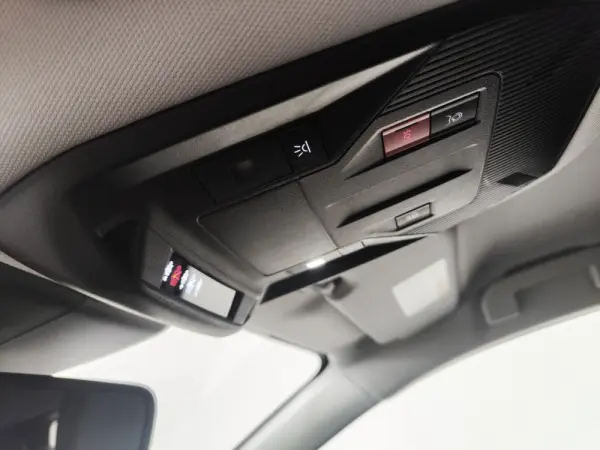 Peugeot 308 SW 1.2 PureTech Allure 26