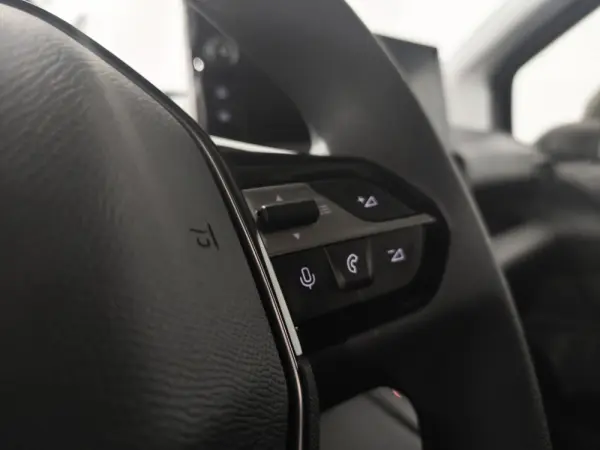 Peugeot e-Partner XL Eletrico 136cv - Bateria 50kwh 12