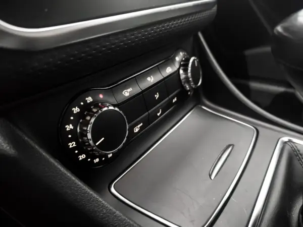 Mercedes-Benz A 180 d 16
