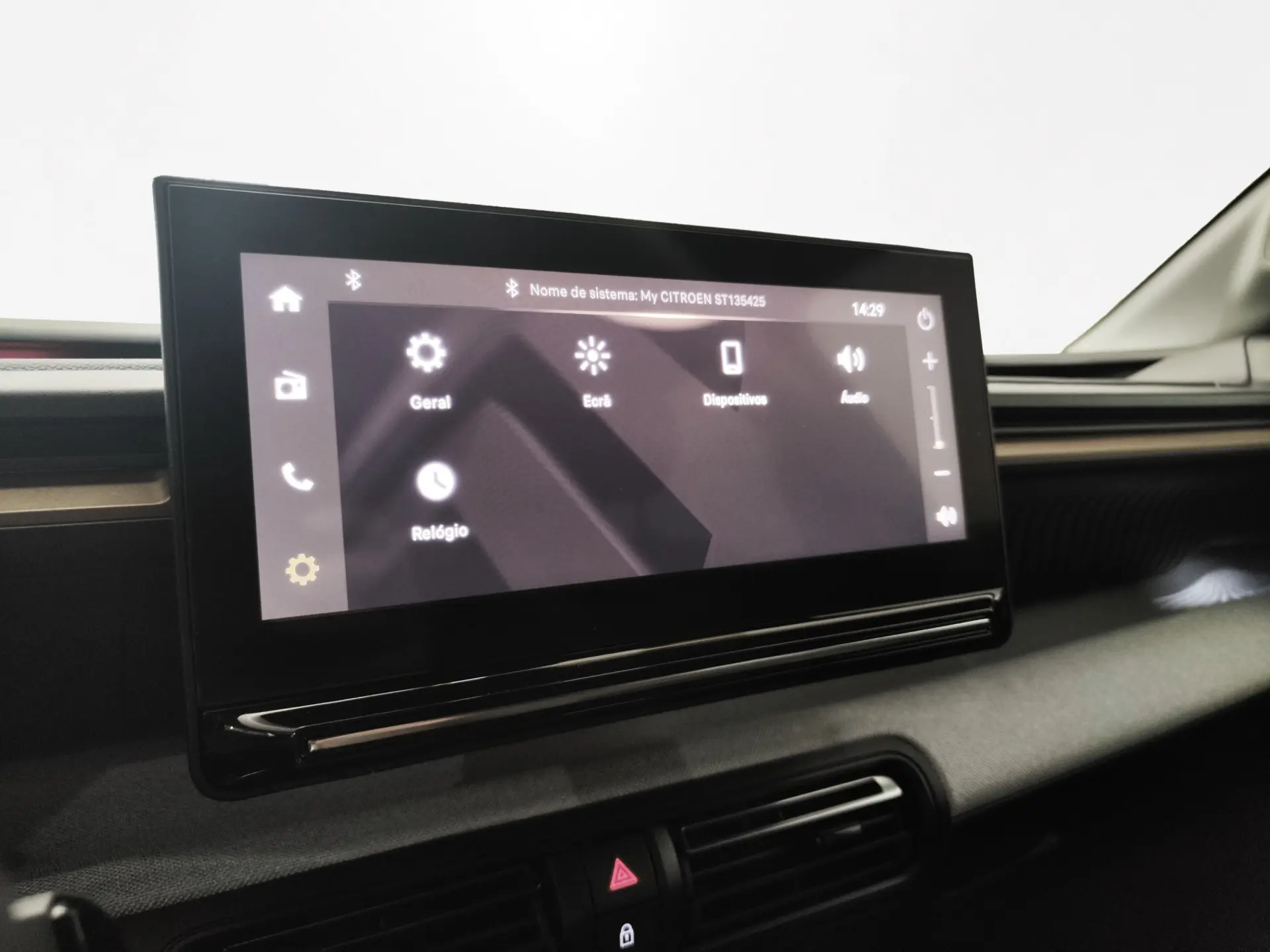 Citroen C3 Aircross 1.2 PureTech Plus 22