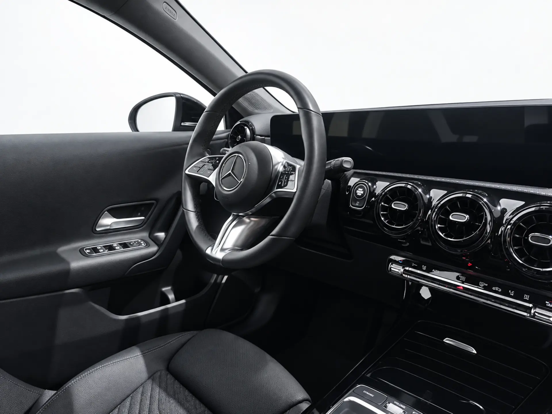 Mercedes-Benz A 250 Limousine e 3