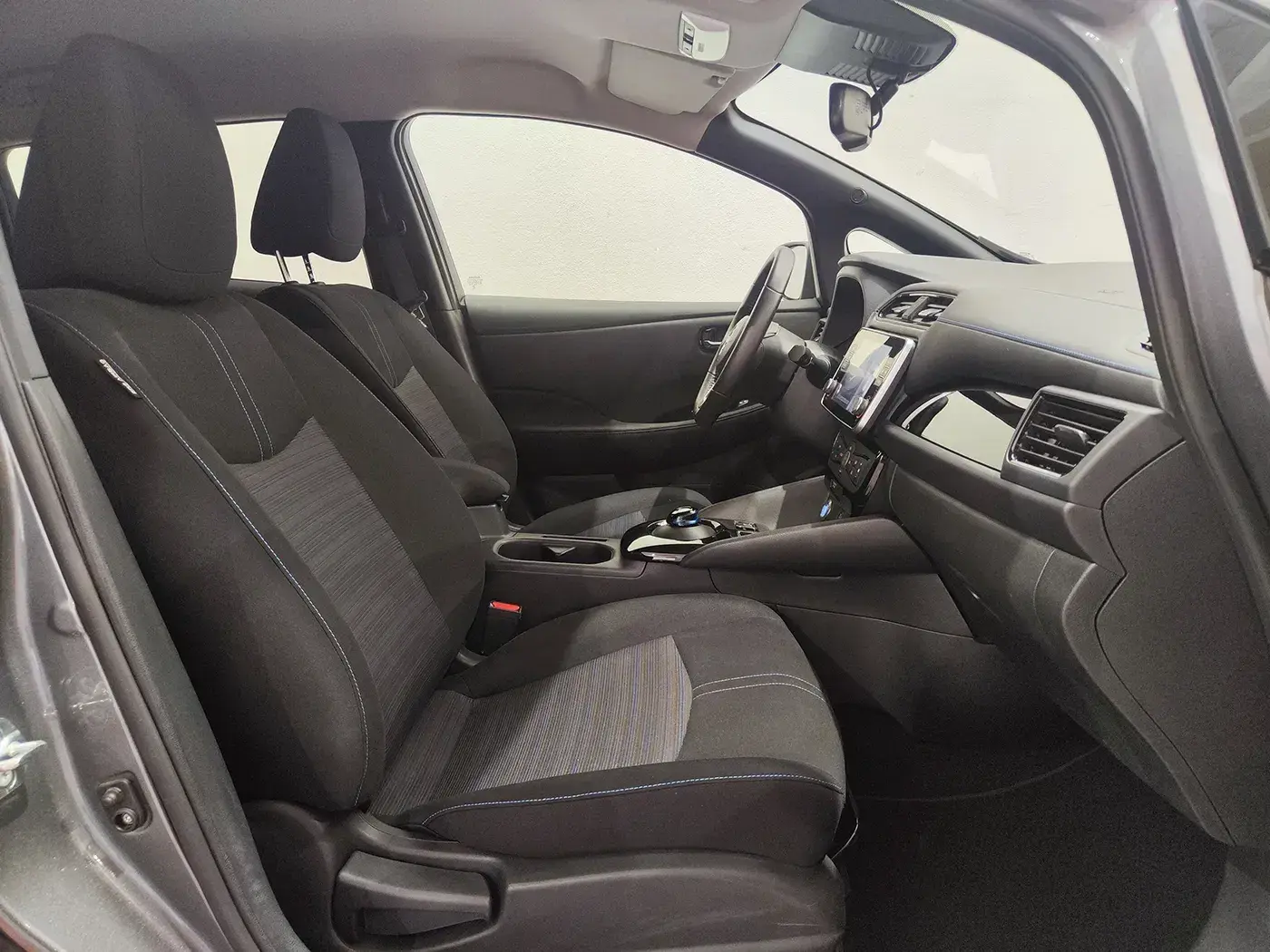 Nissan Leaf N-Connecta 24