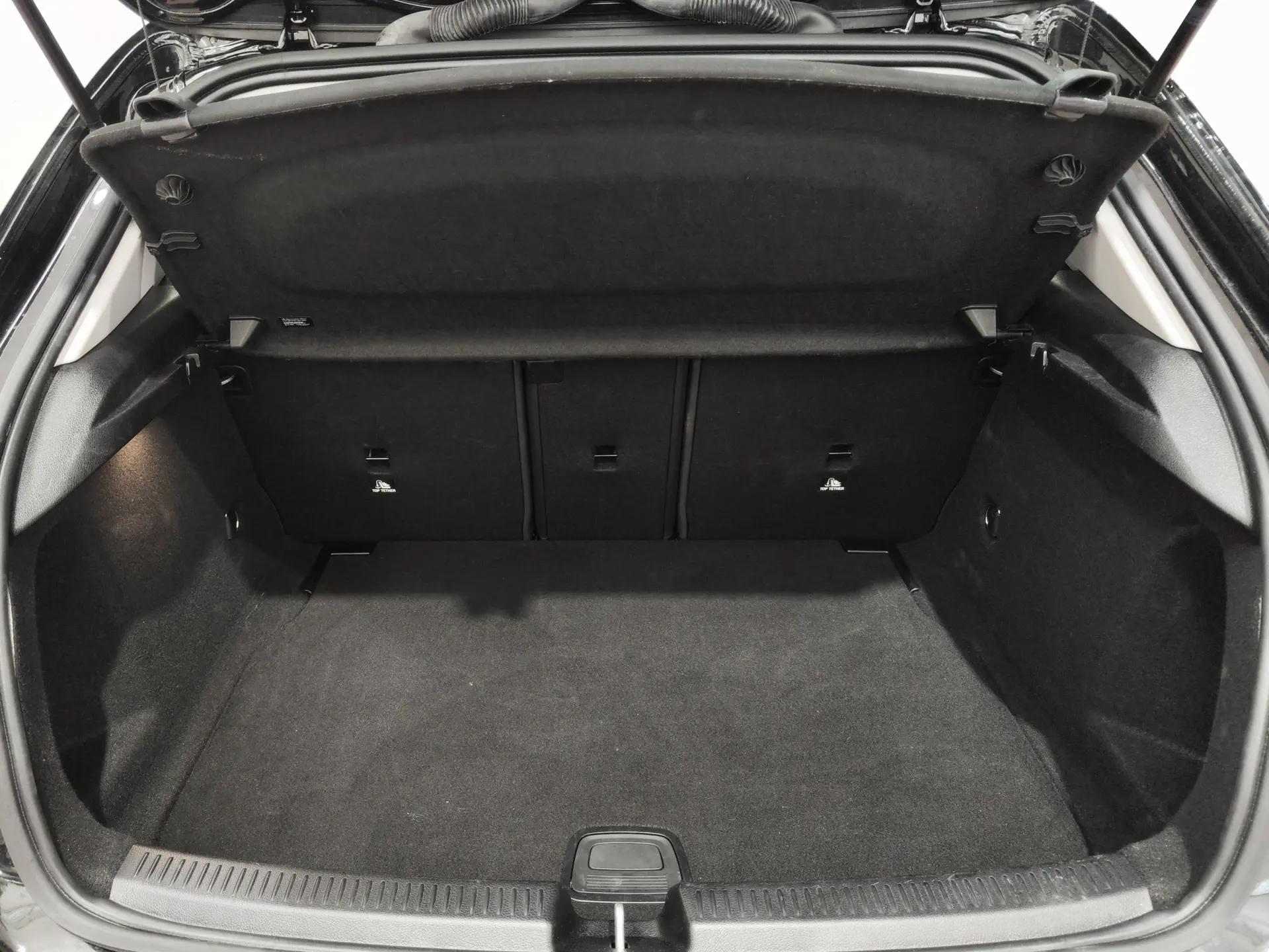 Mercedes-Benz A 200 Standard 23
