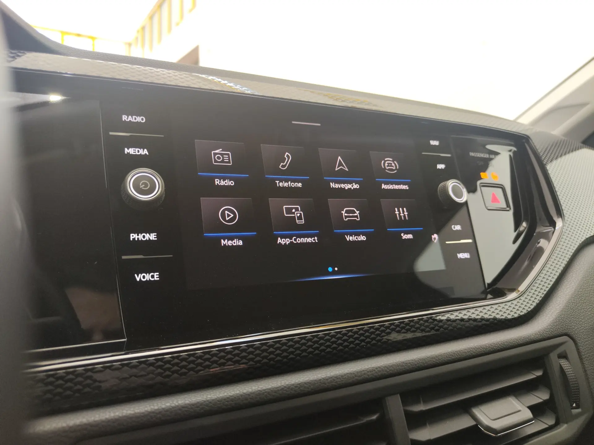 Volkswagen Taigo 1.0 TSI Urban DSG 23