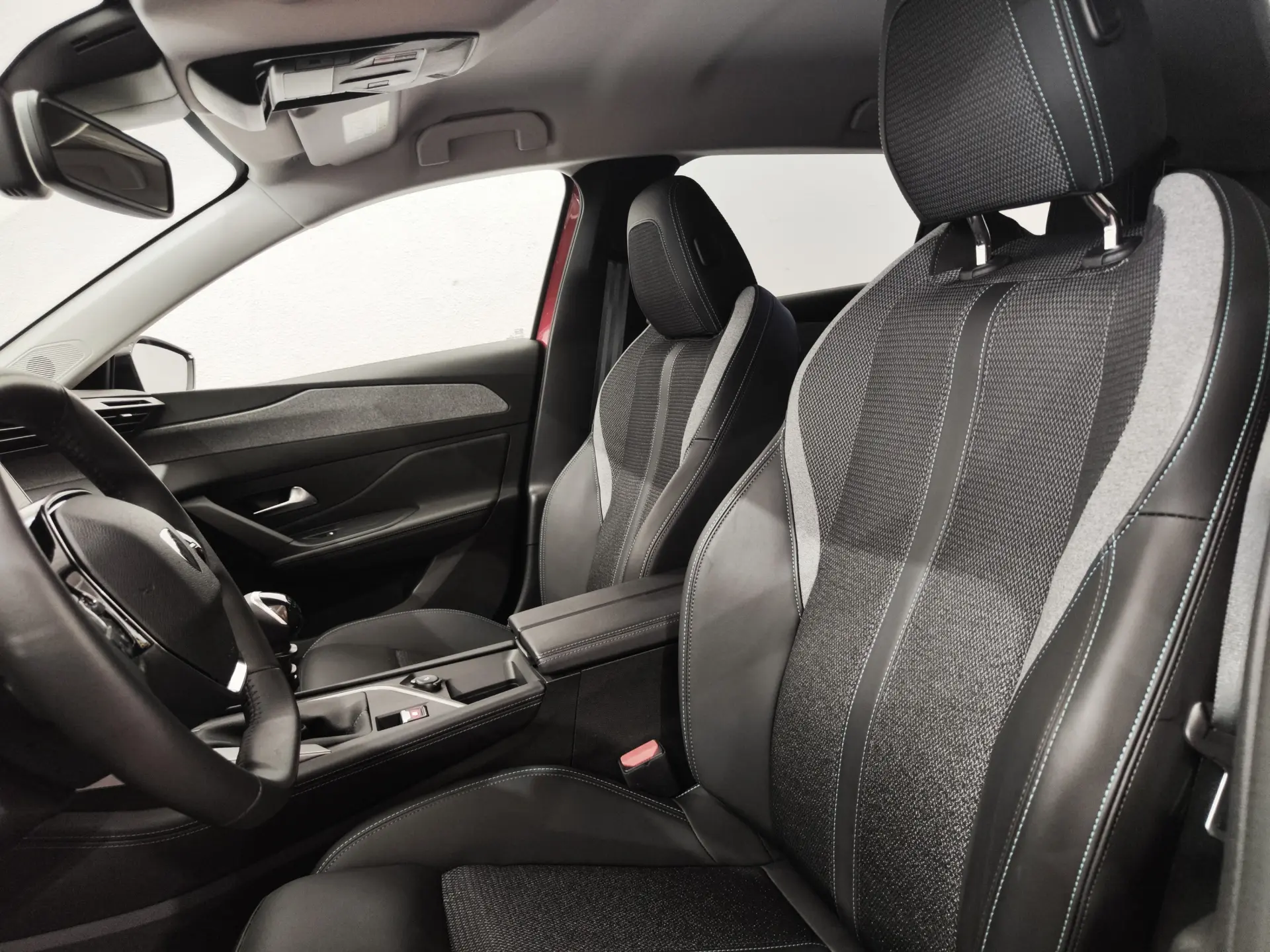 Peugeot 308 SW 1.2 PureTech Allure 9