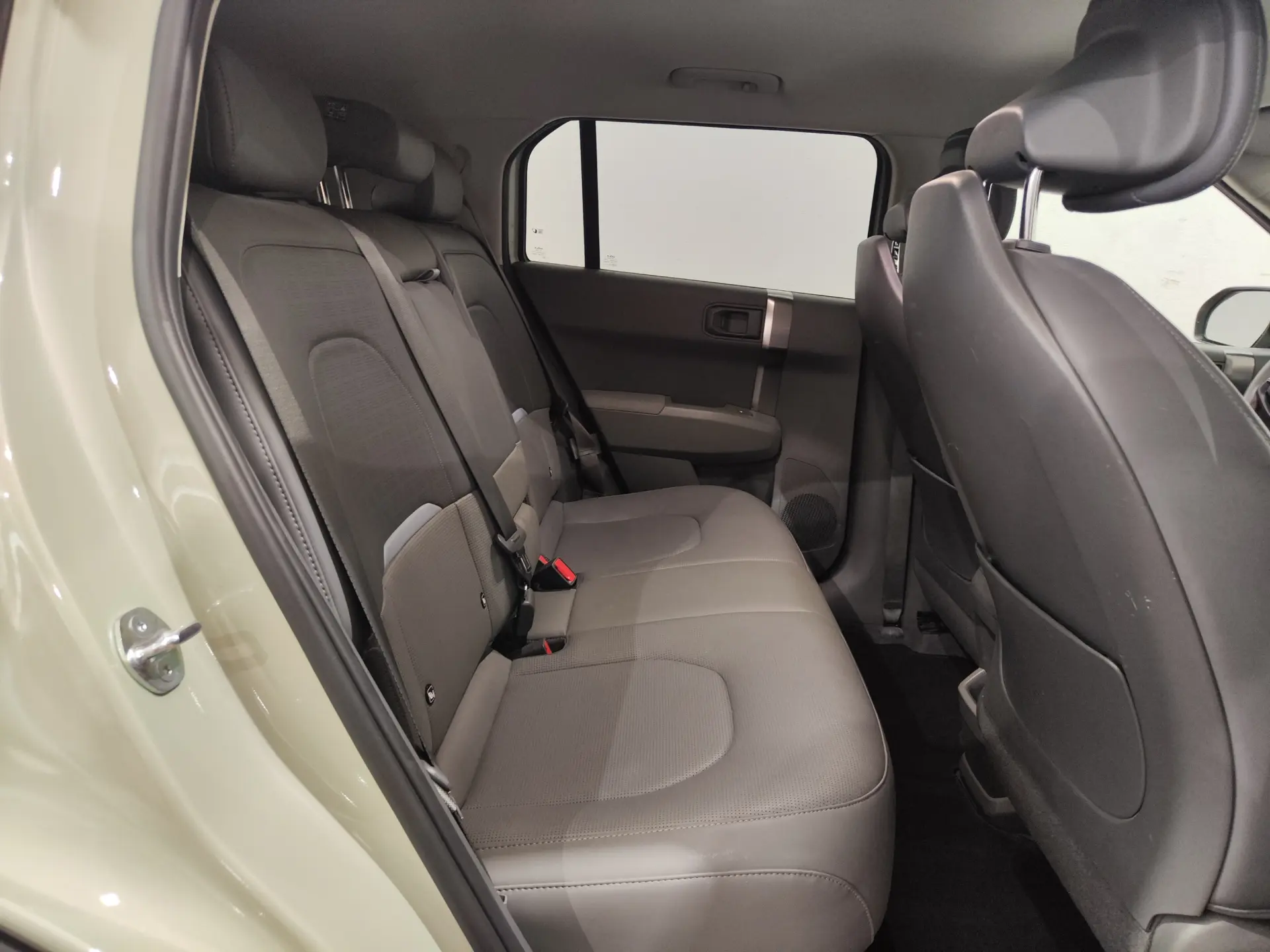 Kia EV3 81.4 kWh Tech 29