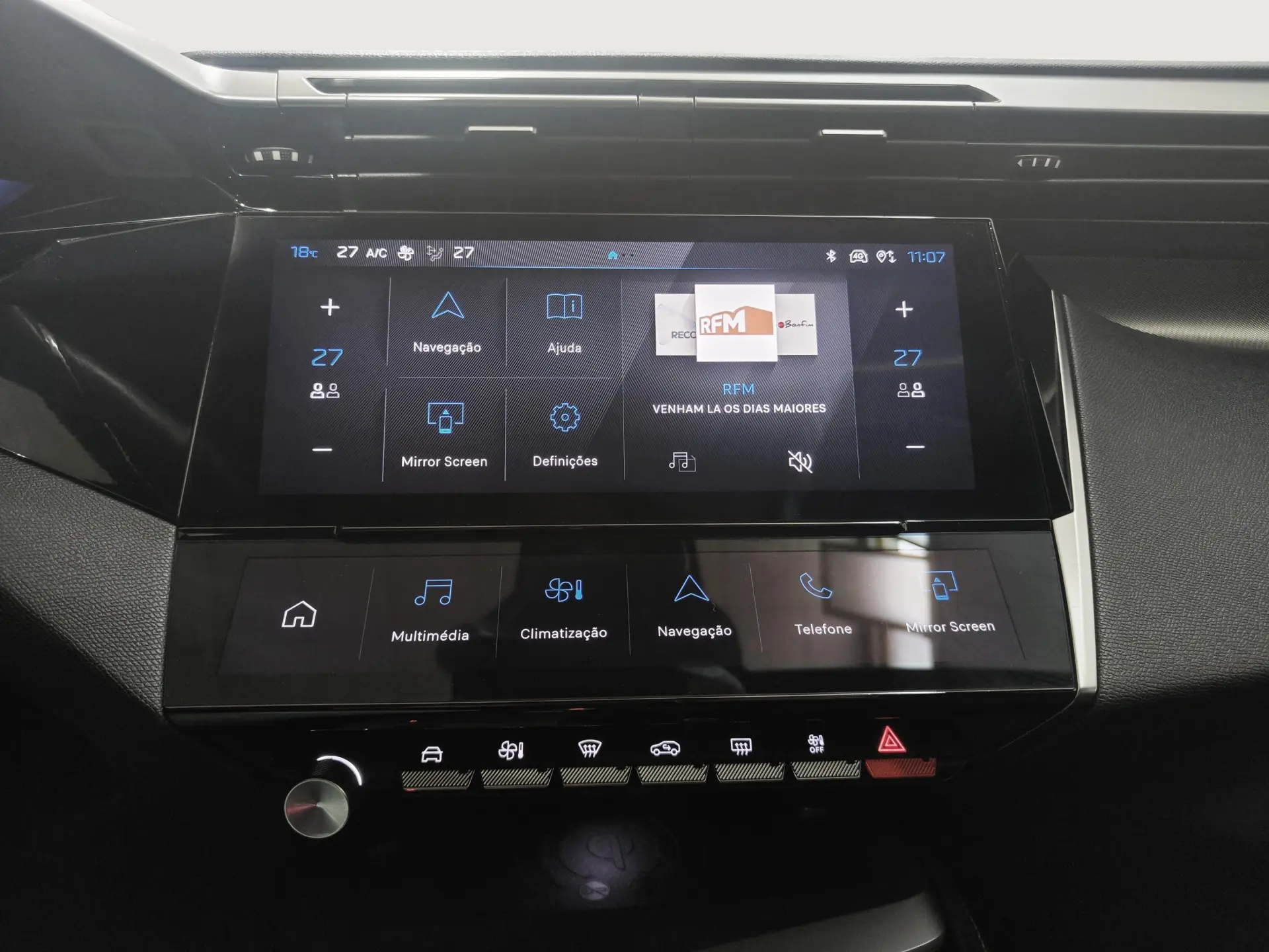 Peugeot 408 1.6 Hybrid GT e-EAT8 23