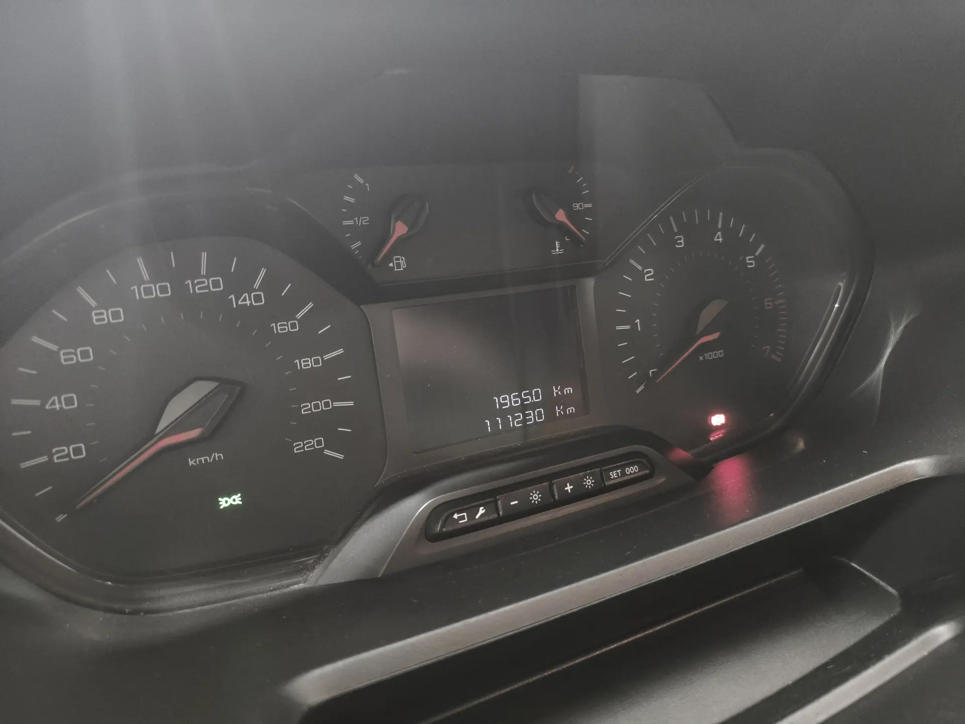 Peugeot Partner 1.6 BlueHDi Style 13
